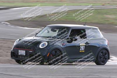 media/Dec-30-2023-Lotus Club Golden G (Sat) [[d3870bf35f]]/Novice/Session 3 (Off Ramp)/